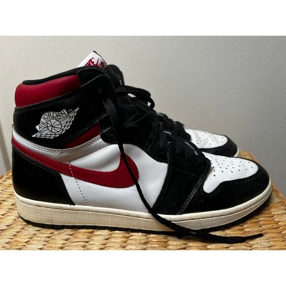 Air Jordan 1 Retro High OG 'Gym Red' 11 M - Picture 1 of 7
